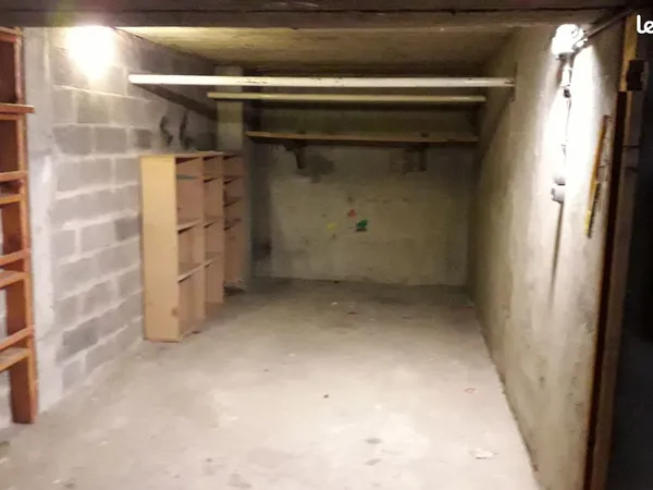 Loue Garage