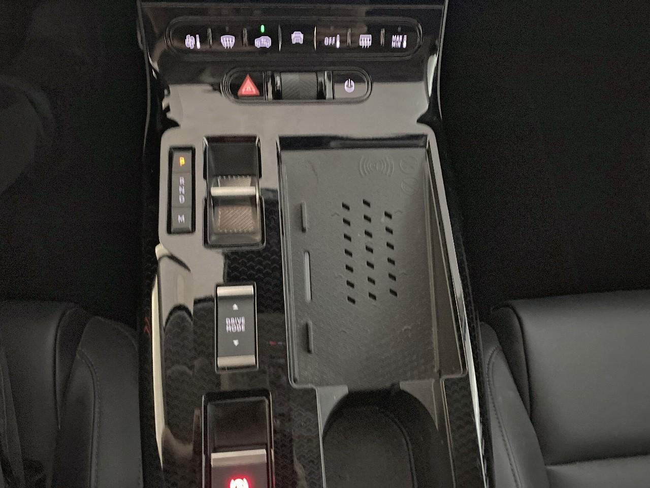 Citroën C5 Aircross hybride 145 ch e-dcs6 max — photo 17