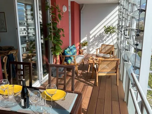 Colocation dernier étage avec terrasse