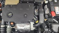 Peugeot 2008 1.5 BlueHDi 100ch S&S GT Line — photo 18