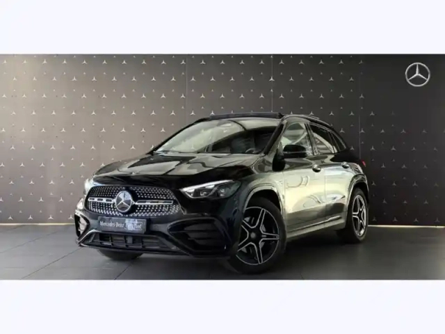 Mercedes Gla 220 d 4matic amg line — photo 21