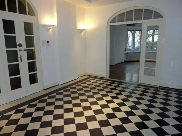 Appartement 5 pièces 146 m²