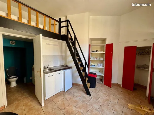 Studio meublé, idéal étudiant centre Valenciennes