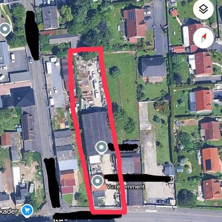 Entrepôt et bureaux à louer
