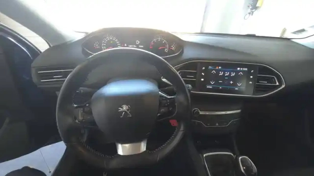 Peugeot 308 sw bluehdi 130ch s&amp;s bvm6 — photo 18