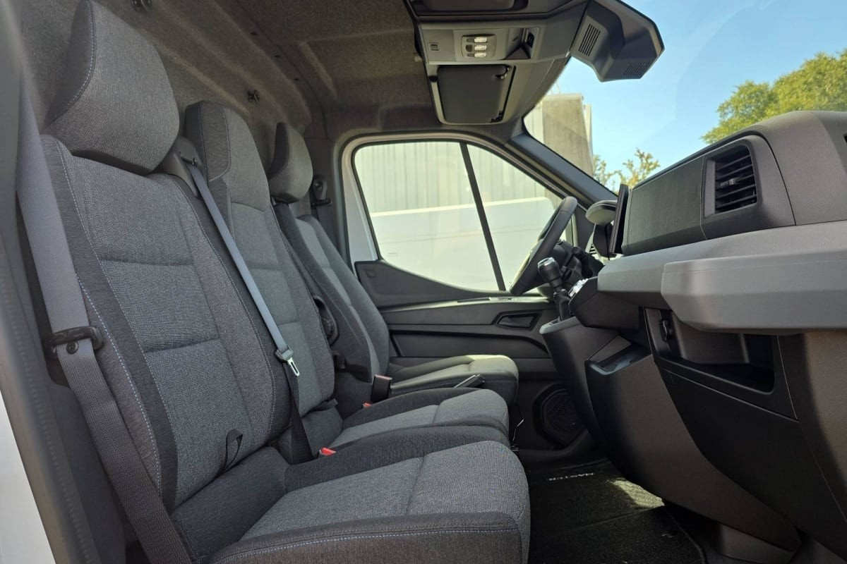 Renault Master Fourgon — photo 9