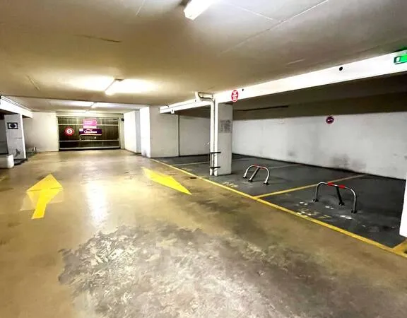 Garage et parking Location Paris 135€