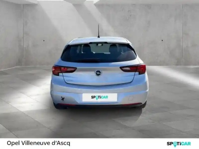 Opel Astra 1.2 turbo  110ch — photo 5