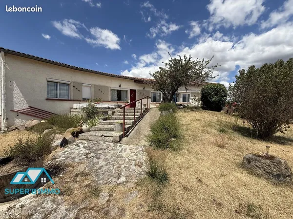 Propriété 5 pièces 225 m²
