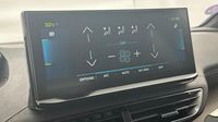 Peugeot 3008 Plug-in Hybrid4 300ch GT e-EAT8 — photo 13