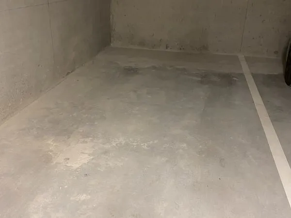 Place de parking à louer - Sartrouville (78500)
