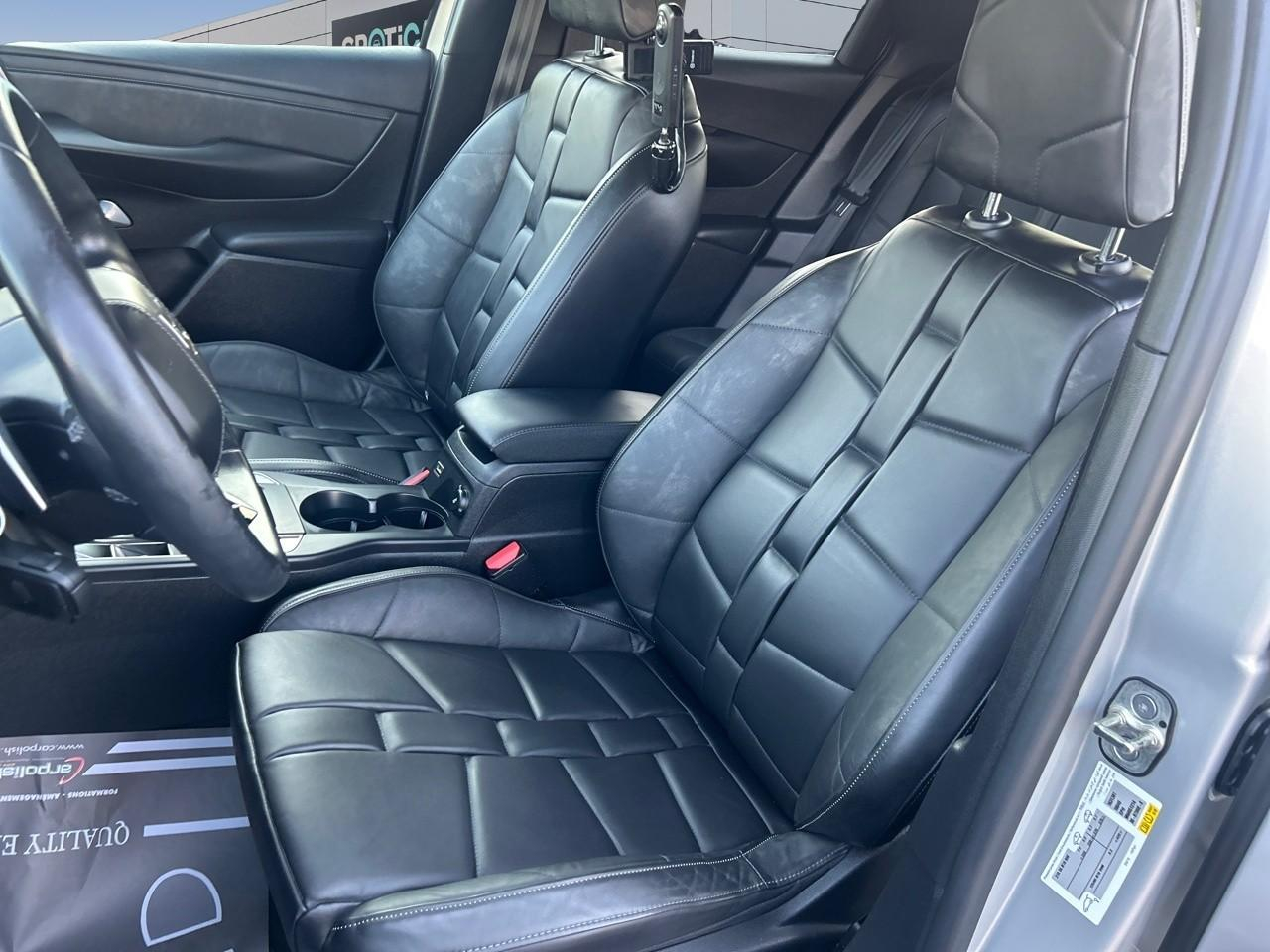Ds Ds 3 crossback puretech 130ch grand chic automatique 7cv — photo 9