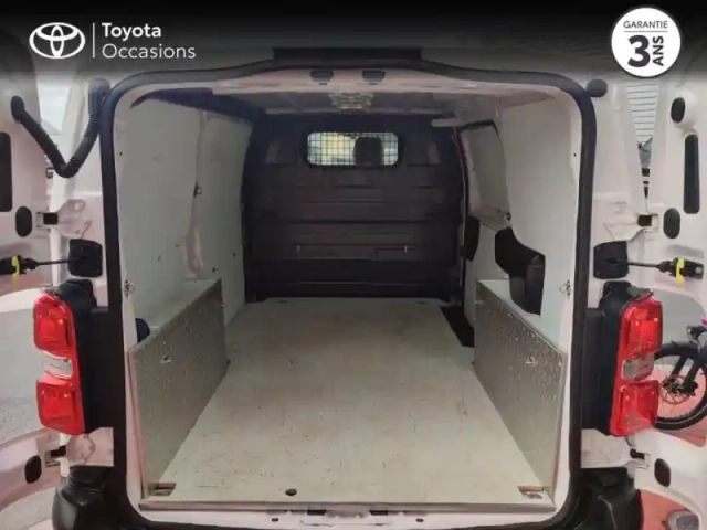 Toyota Proace medium 115 d-4d dynamic — photo 10