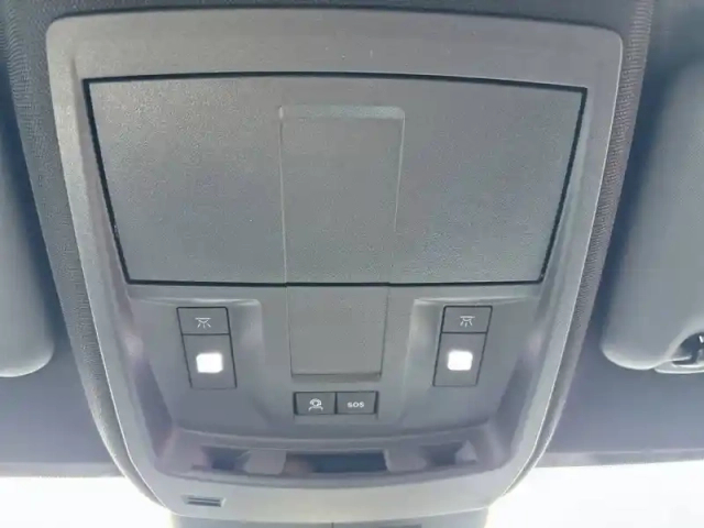 Peugeot 3008 hybrid 145 e-dcs6 — photo 20