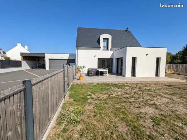 Maison proche St Cado