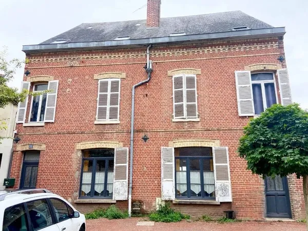 Maison 9 pièces 230 m²