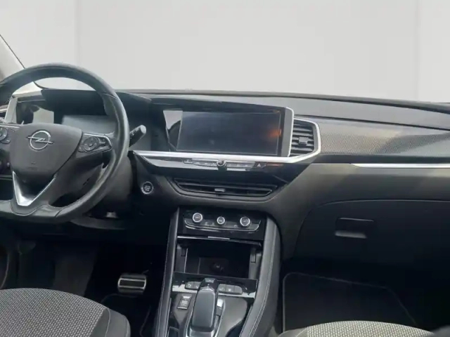 Opel Grandland 1.6 turbo 225ch hybride gs line — photo 15