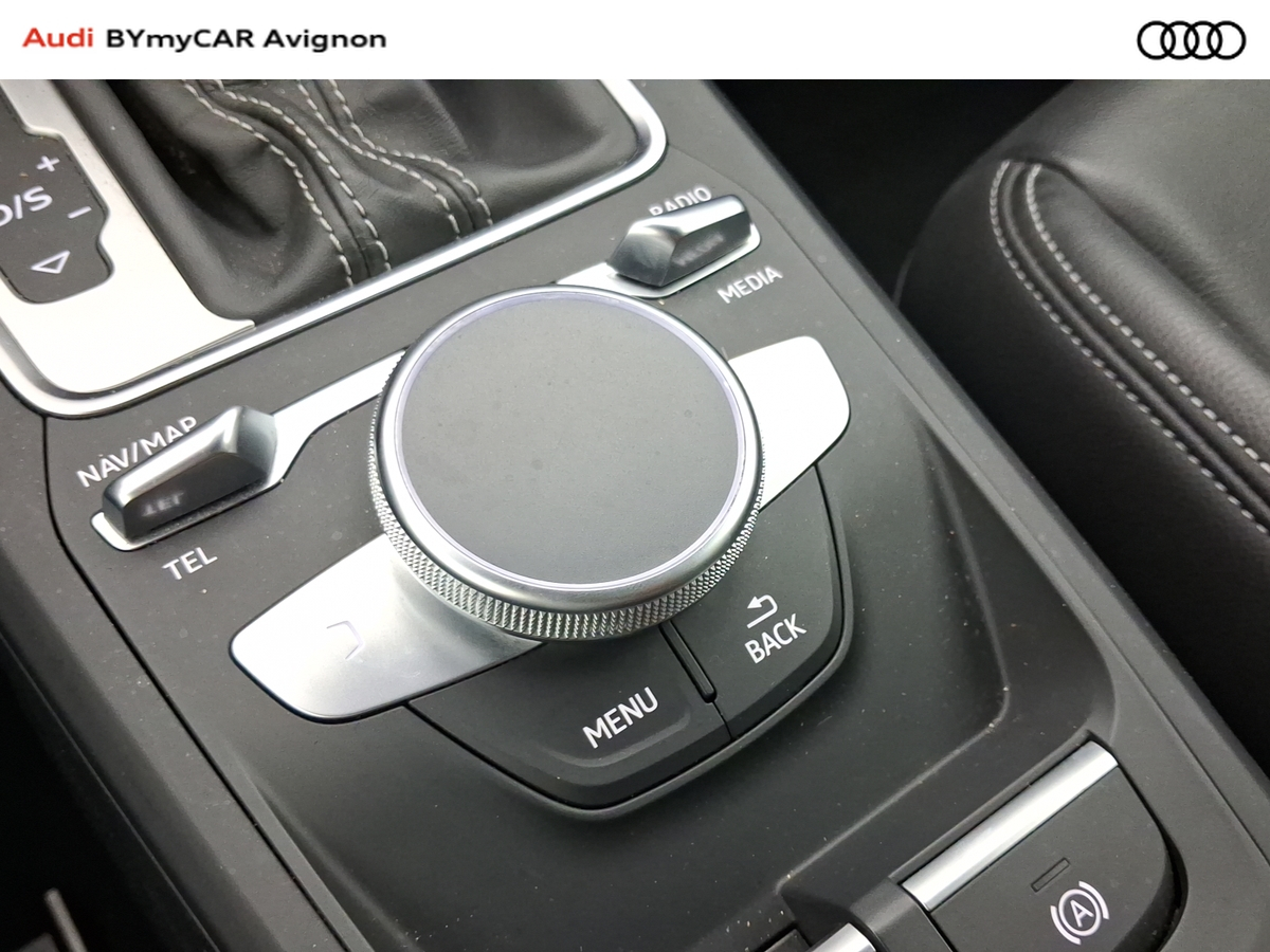 Audi Q2 35 TDI 150 S tronic 7 — photo 36