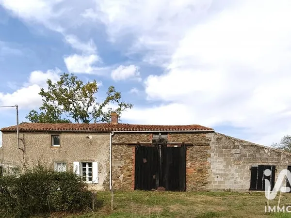 Maison 2 pièces 85 m²