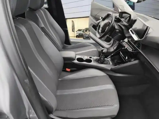 Peugeot 2008 puretech 100 s&amp;s bvm6 allure — photo 9