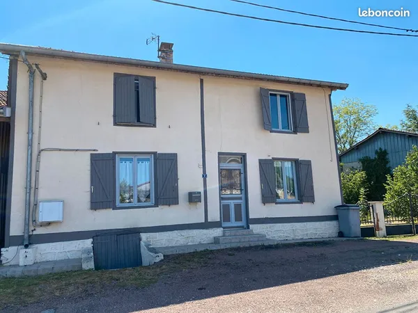 Maison 7 pièces 161 m²