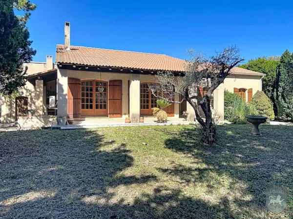 Villa 5 pièces 143 m²