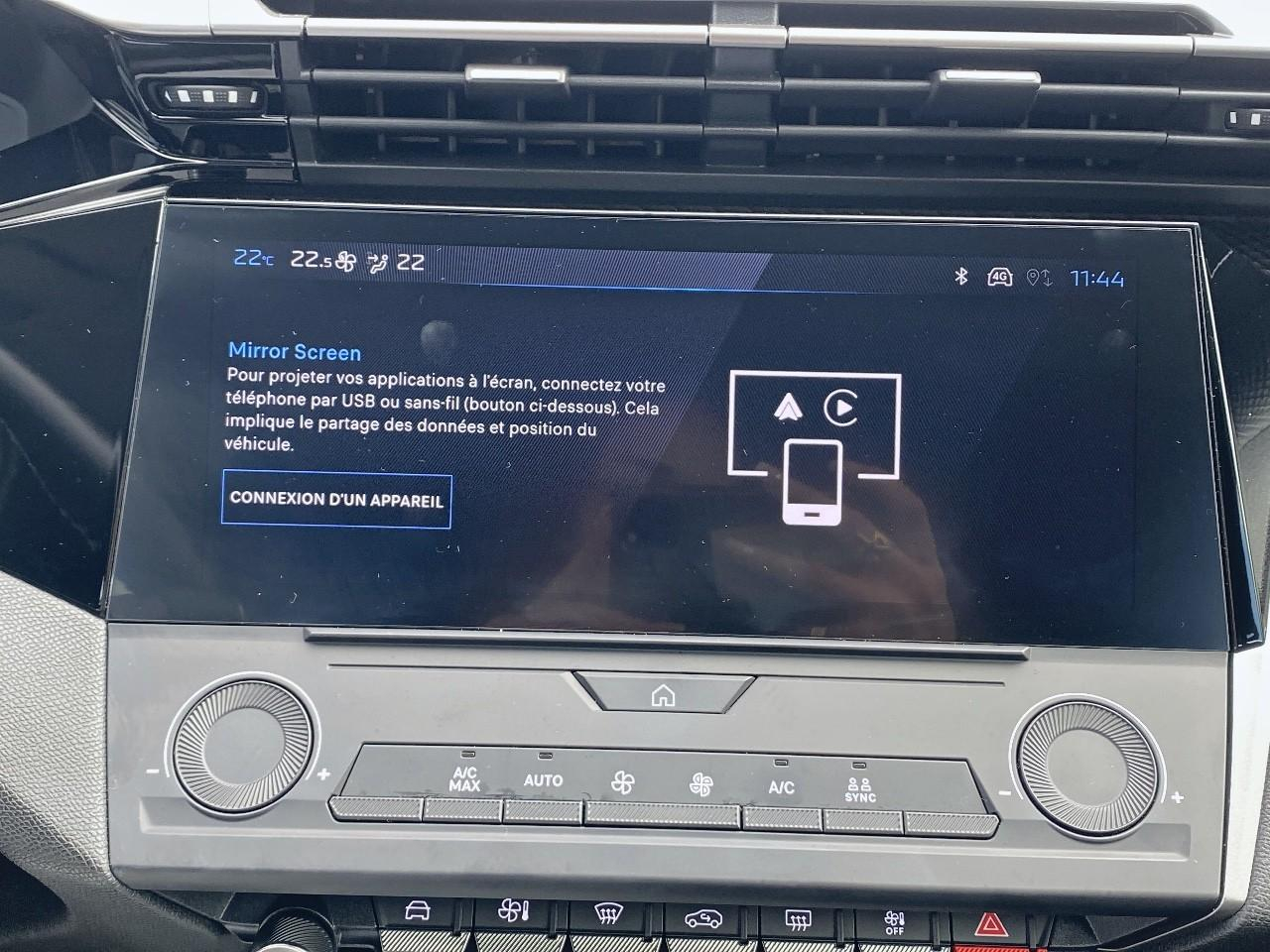 Peugeot 308 1.2 hybrid 145ch style e-dcs6 — photo 22