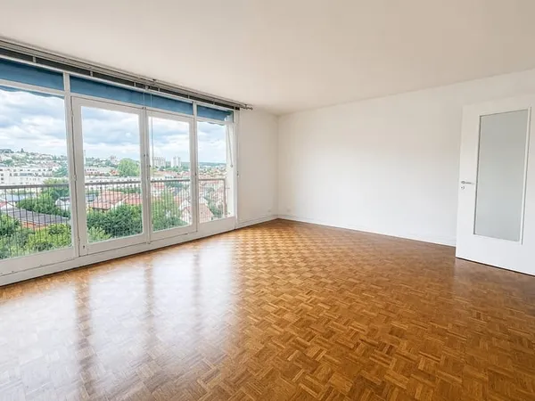 Appartement familial au centre de Châtillon