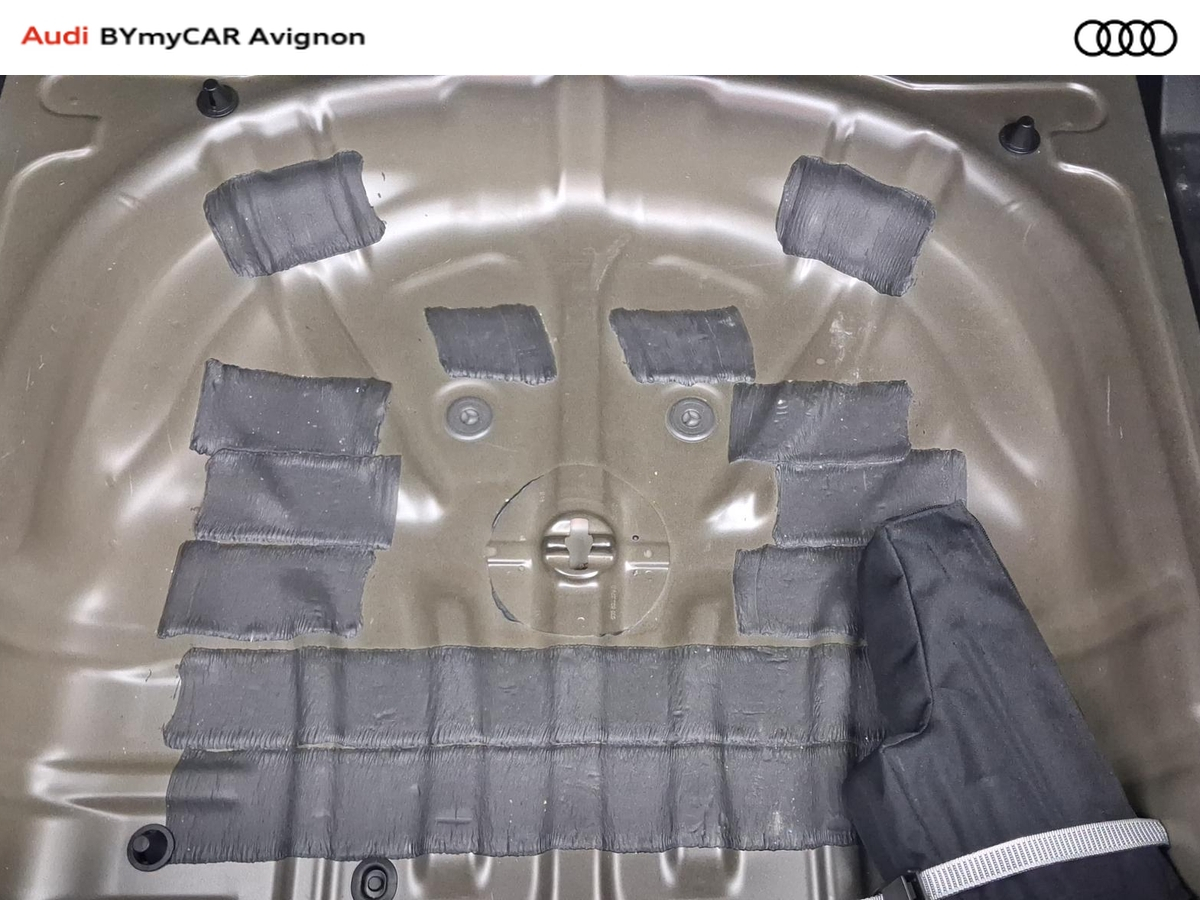 Audi Q2 30 TDI 116 BVM6 — photo 20