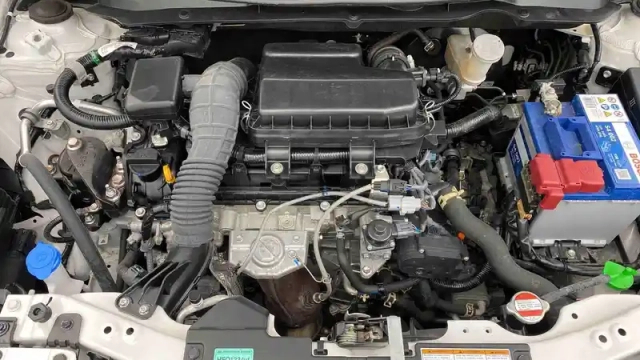 Suzuki Swift 1.2 dualjet hybrid auto (cvt) — photo 26