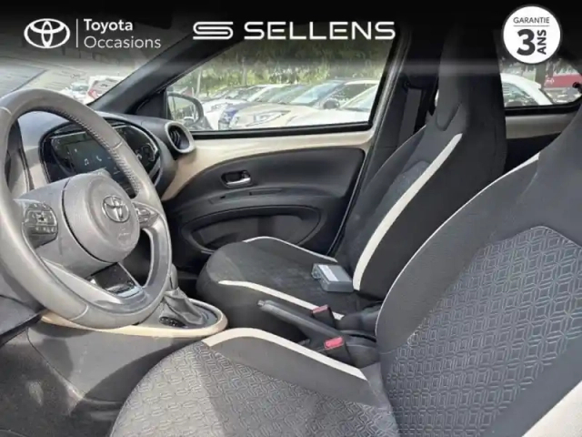 Toyota Aygo X 1.0 vvt-i 72ch design s-cvt — photo 18