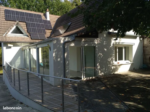 Maison à reprendre en structure ou à démolir - terrain de 1 159 m²