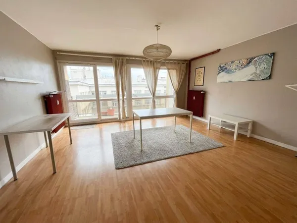 Appartement 2 pièces 57 m²