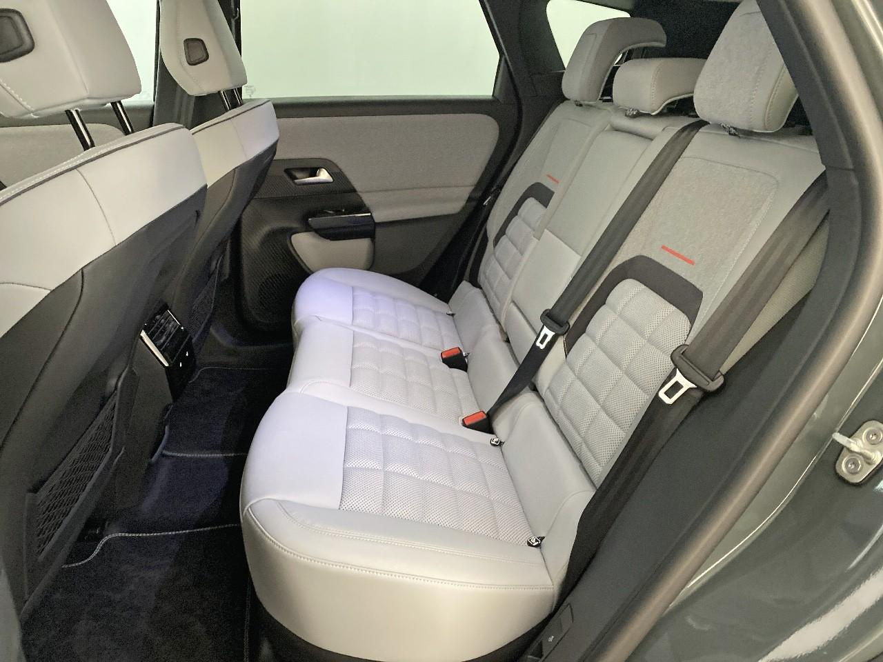 Citroën C5 Aircross e-c5 aircross 210 ch autonomie confort max — photo 10