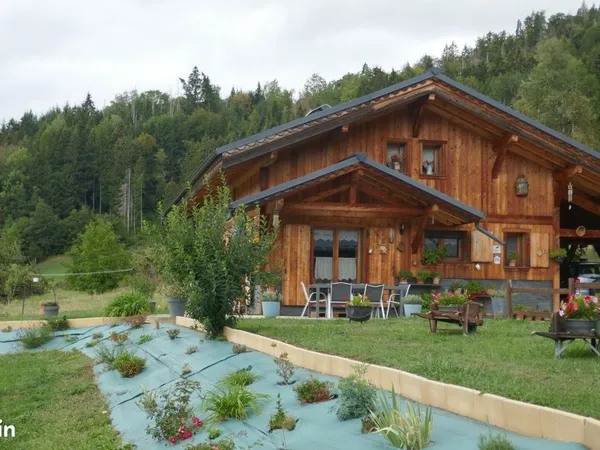 Chalet 7 pièces 201 m²