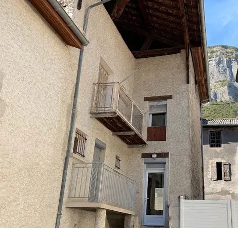 Maison de village de 150 m²