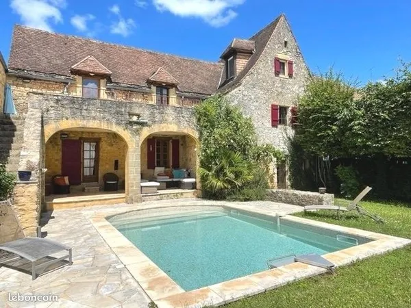 Maison 6 pièces 140 m²