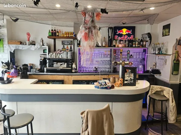 Hôtellerie et restauration Vente Lisieux 66m² 14000€