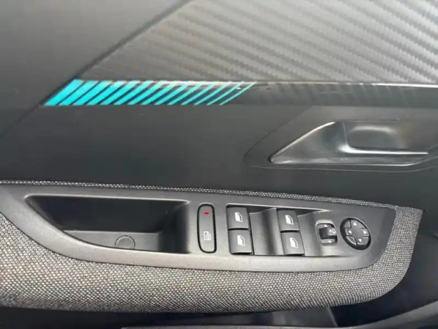 Peugeot 208 puretech 75 s&amp;s bvm5 style — photo 13