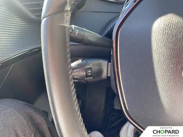 Peugeot 208 puretech 100 s&amp;s bvm6 — photo 14