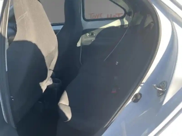 Toyota Aygo 1.0 vvt-i 72 active business — photo 13