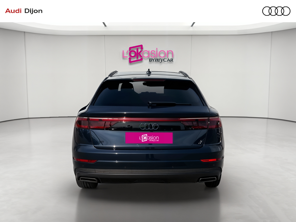 Audi Q8 55 TFSI e 394 Tiptronic 8 quattro — photo 4