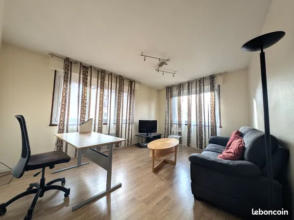 STRASBOURG CENTRE - 2 PIÈCES MEUBLÉ DE 50,50 m² AVEC ASCENSEUR