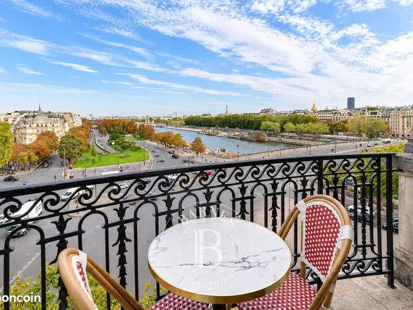 Appartement 5 pièces 142 m²