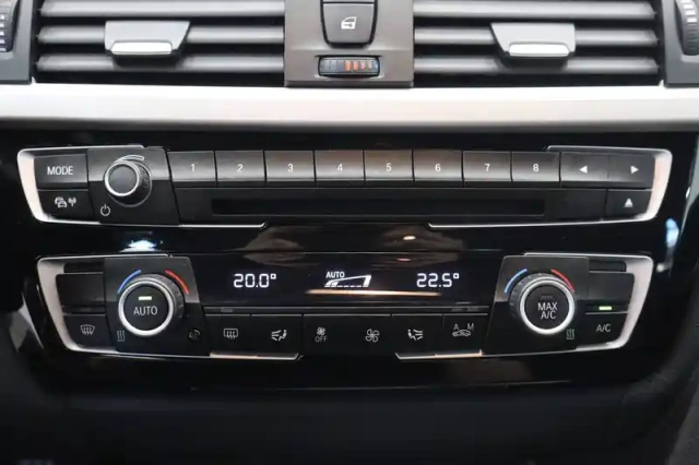 Bmw Serie 4 gran coupé 418d 150 ch bva8 — photo 101