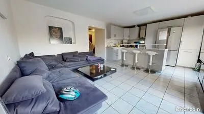 Chambres meublées dans une maison de 200m²