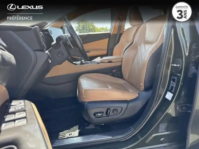 Lexus Nx 450h+ executive 4wd — photo 11