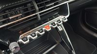 Peugeot 208 e-208 136ch Style — photo 15