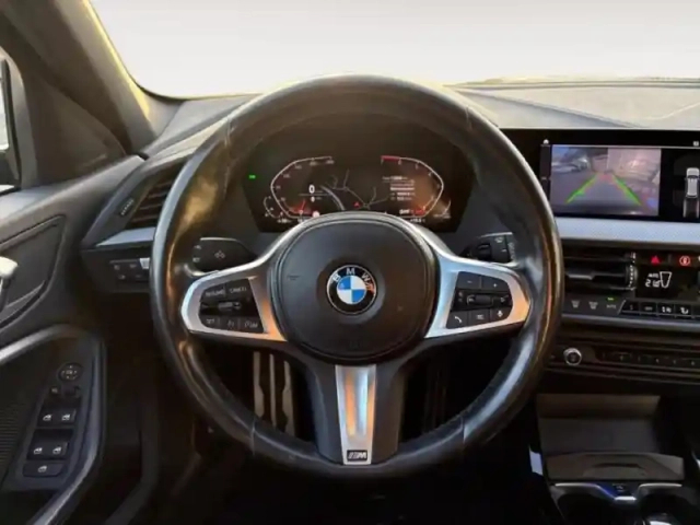 Bmw Serie 1 série 1 118ia 140ch m sport dkg7 — photo 27