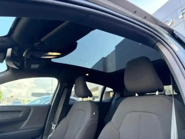 Volvo C40 e single extended range 252ch plus — photo 8